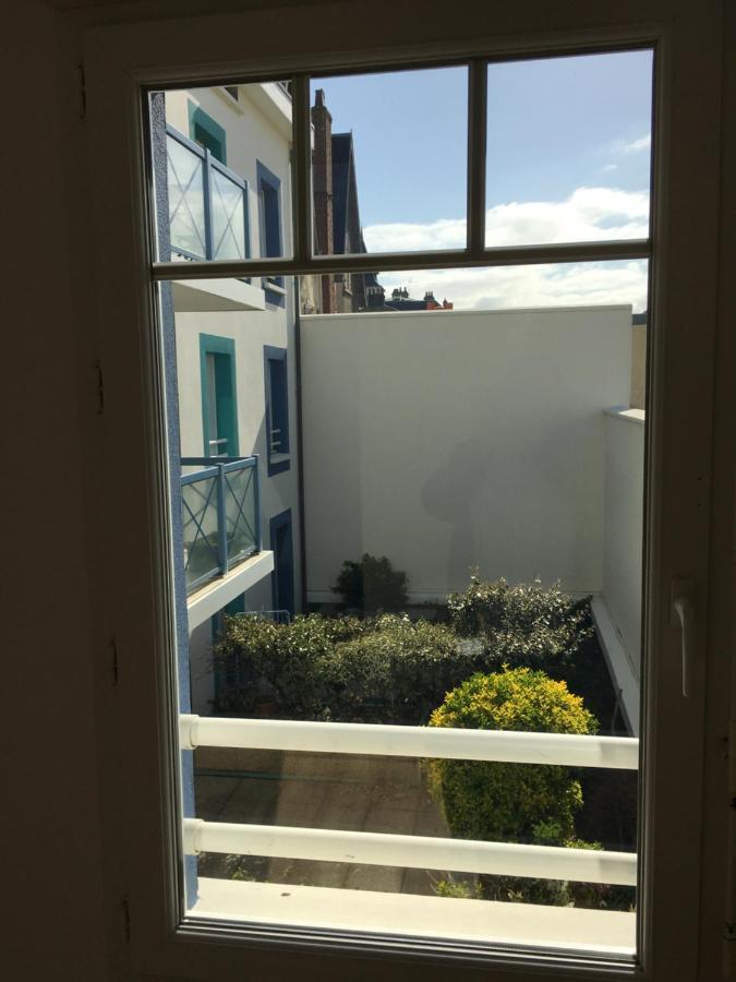 Cap'tain Kipper , vue mer, 2 chambres , garage fermé , Wimereux Esterno foto